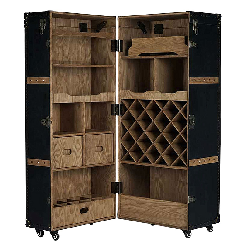 Union Steamer Trunk Bar