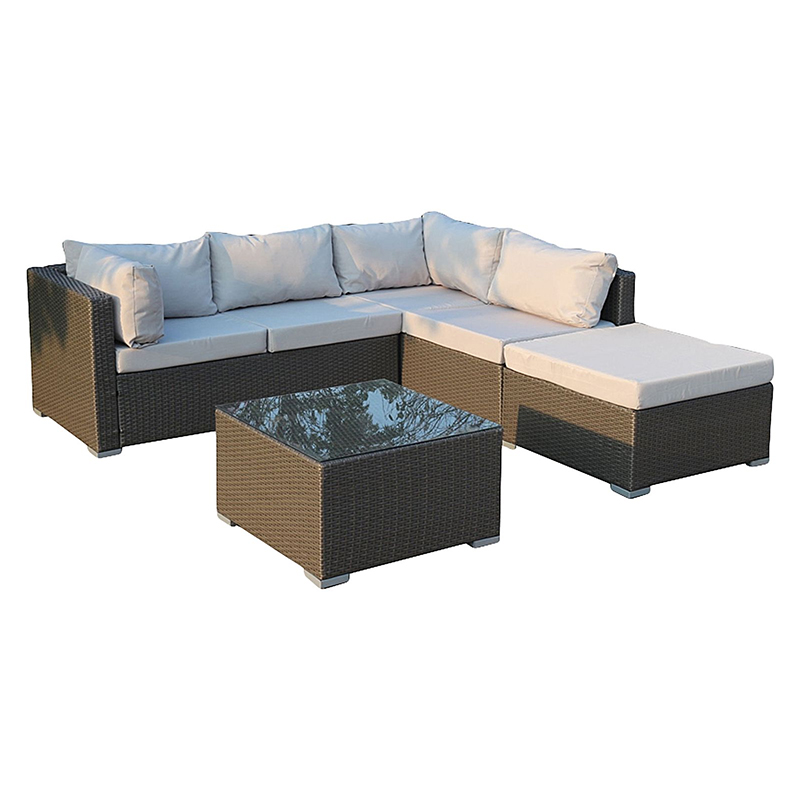 Kemano 4-Piece Outdoor Chaise Lounge Setting